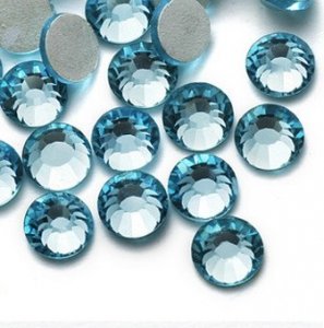 5mm nalep.kamínky broušené aquamarine = světlý tyrkys