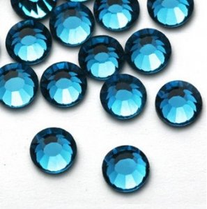 5mm nalep.kamínky broušené blue zircon