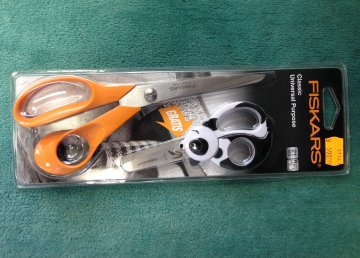 nůžky FISKARS 9853 univerzální 21cm + dětské nůžky