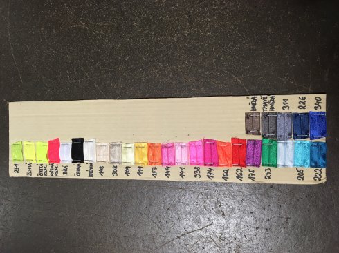 guma lemovací (pružný šikmý proužek) 20mm různé barvy